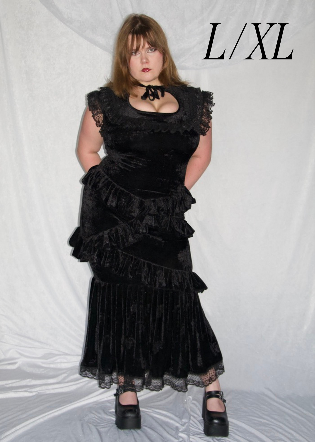 Evangeline Dress - Model 161 cm, Size XL - FM2U
