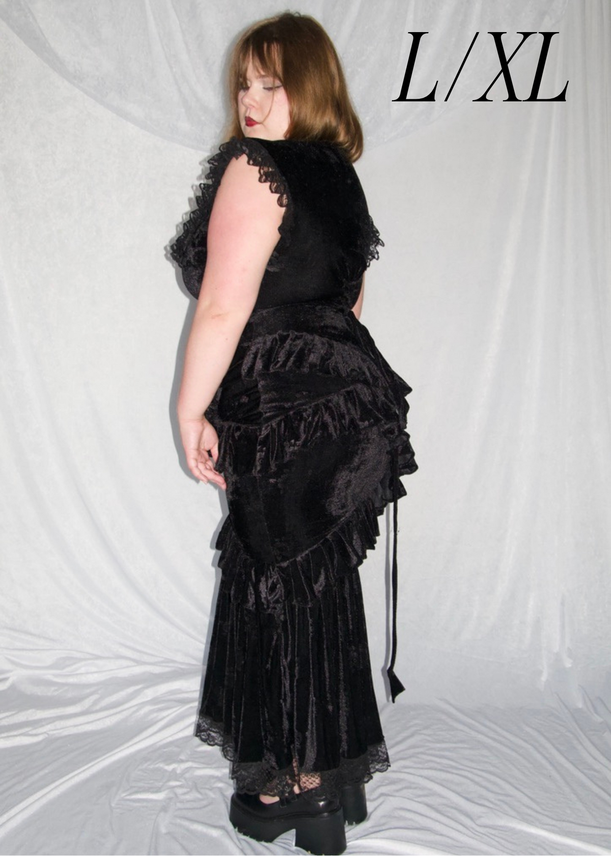 Evangeline Dress - Model 161 cm, Size XL - FM2U