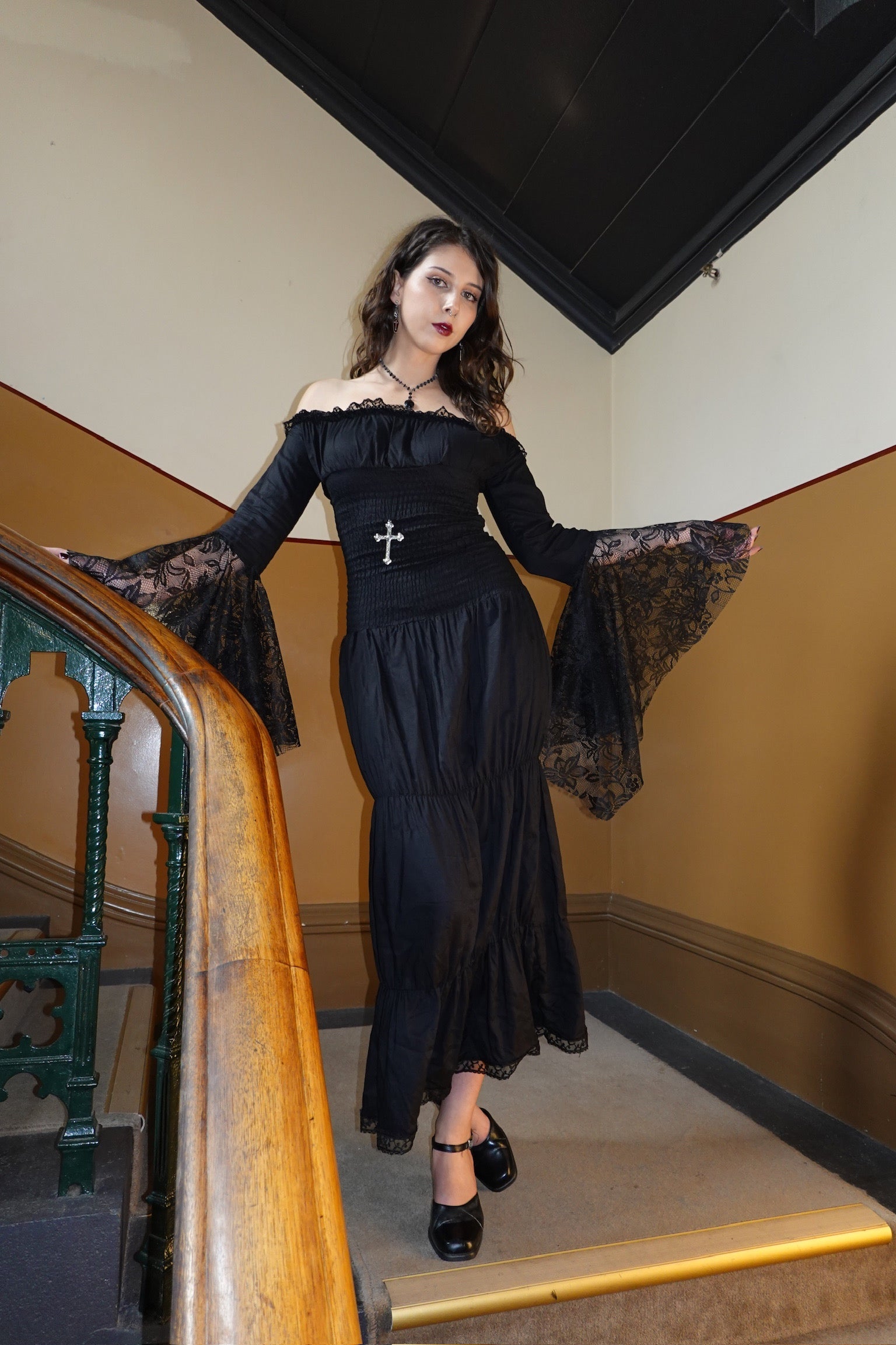 MILKMAID DRESS - MAXI (EBONY)