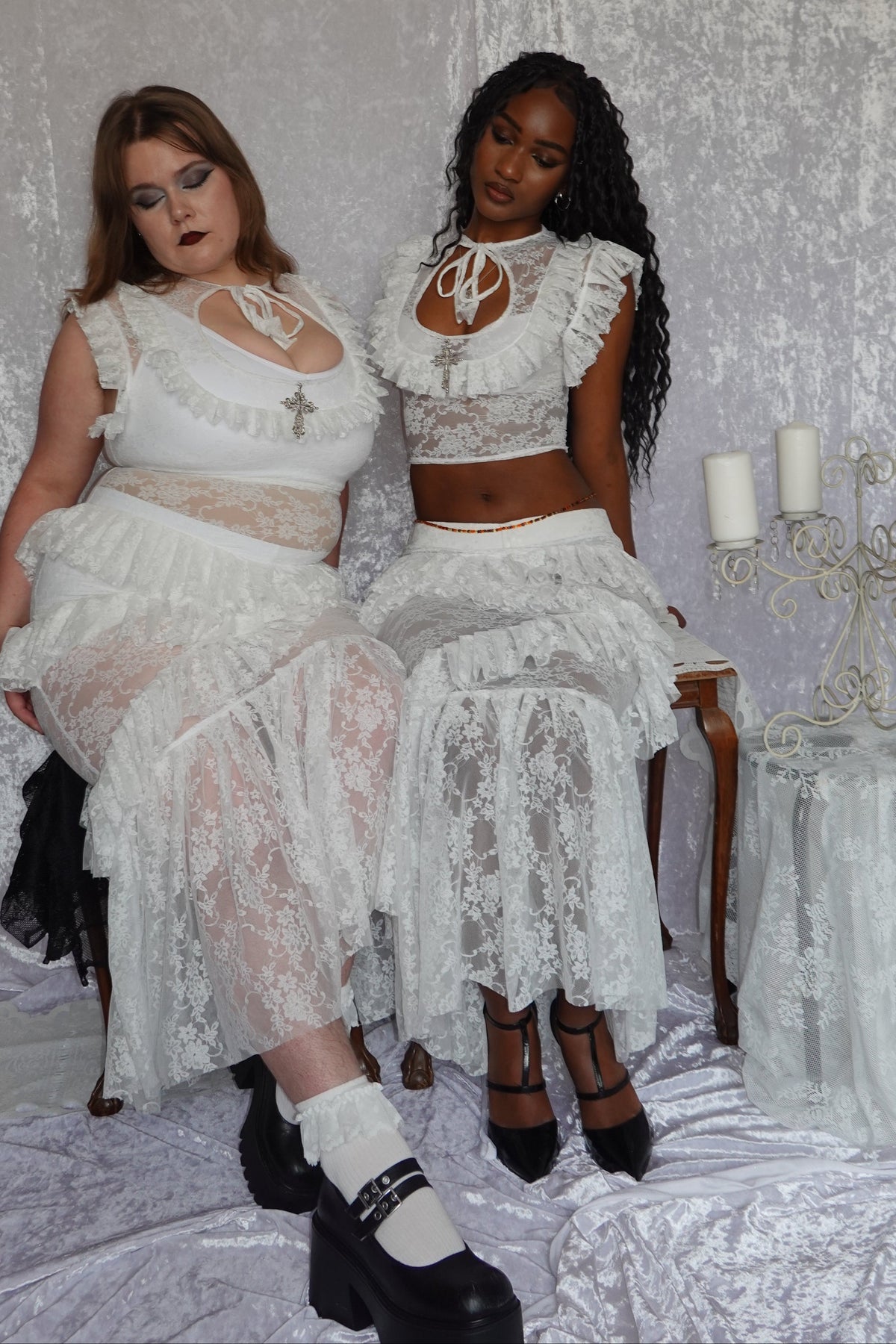 (RIGHT) White Evangeline Lace Skirt - Model 168cm, Size XS - FM2U