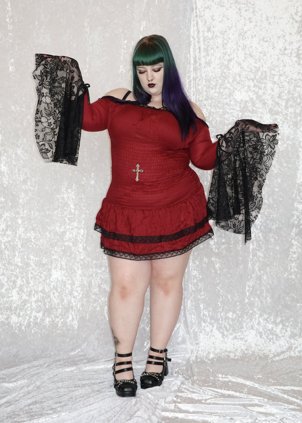 Red Mini Milkmaid (SAMPLE) | Model 162cm, Size XL - FM2U