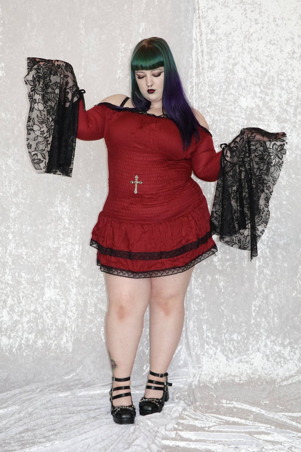 Red Mini Milkmaid (SAMPLE) | Model 162cm, Size XL - FM2U