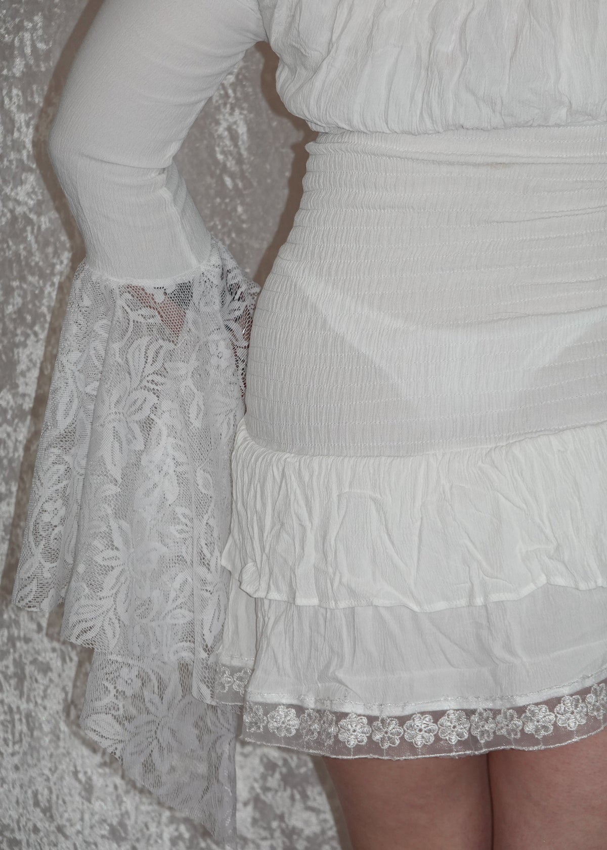 White Mini Milkmaid (SAMPLE) | Model 170cm, Size M - FM2U