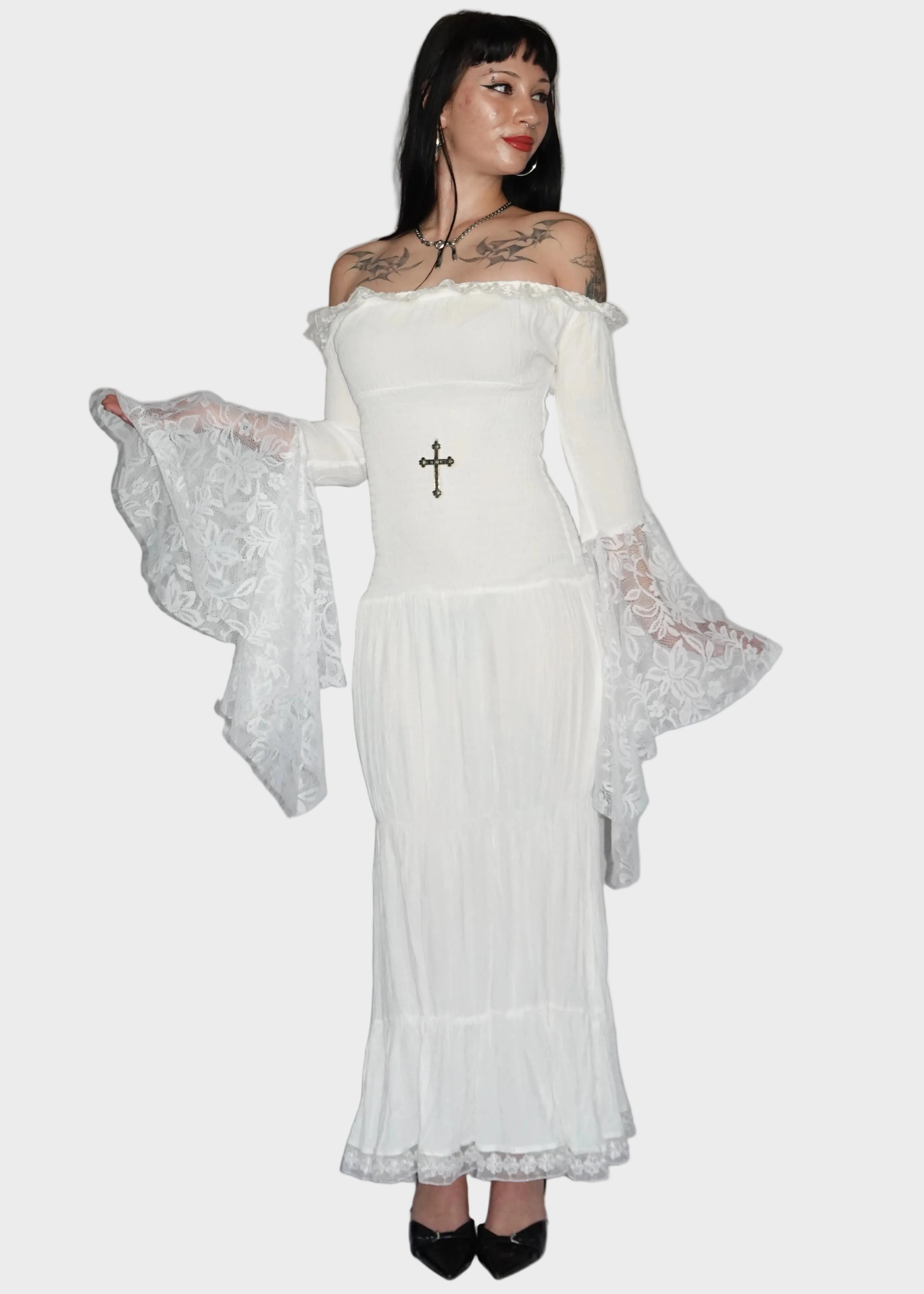 Milkmaid Dress Maxi (Ivory) - Model 167 cm, Size XS - FM2U