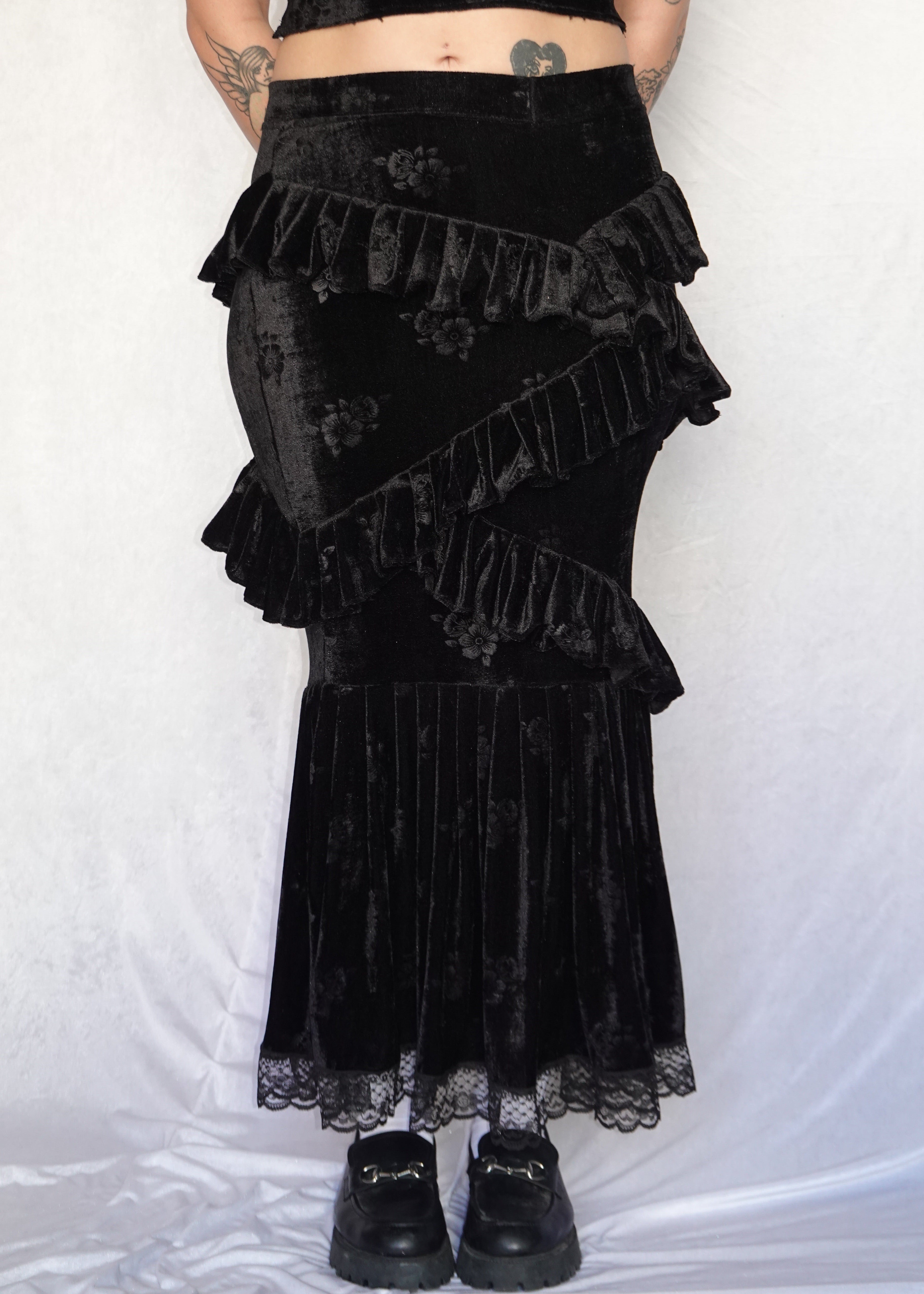 Evangeline Top and Skirt Set - Model 175 cm, Size M - FM2U
