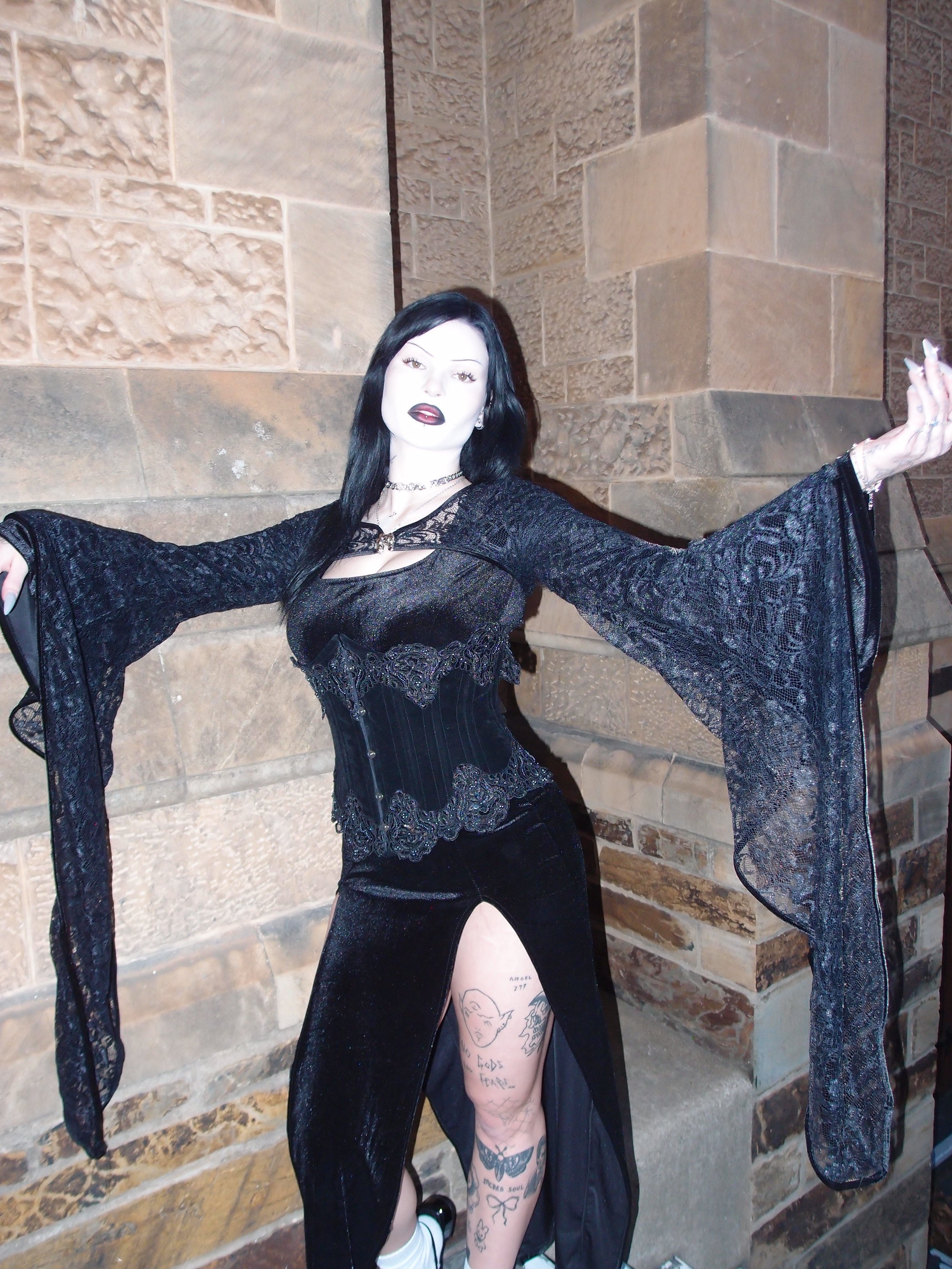 CASCADIA LACE BOLERO