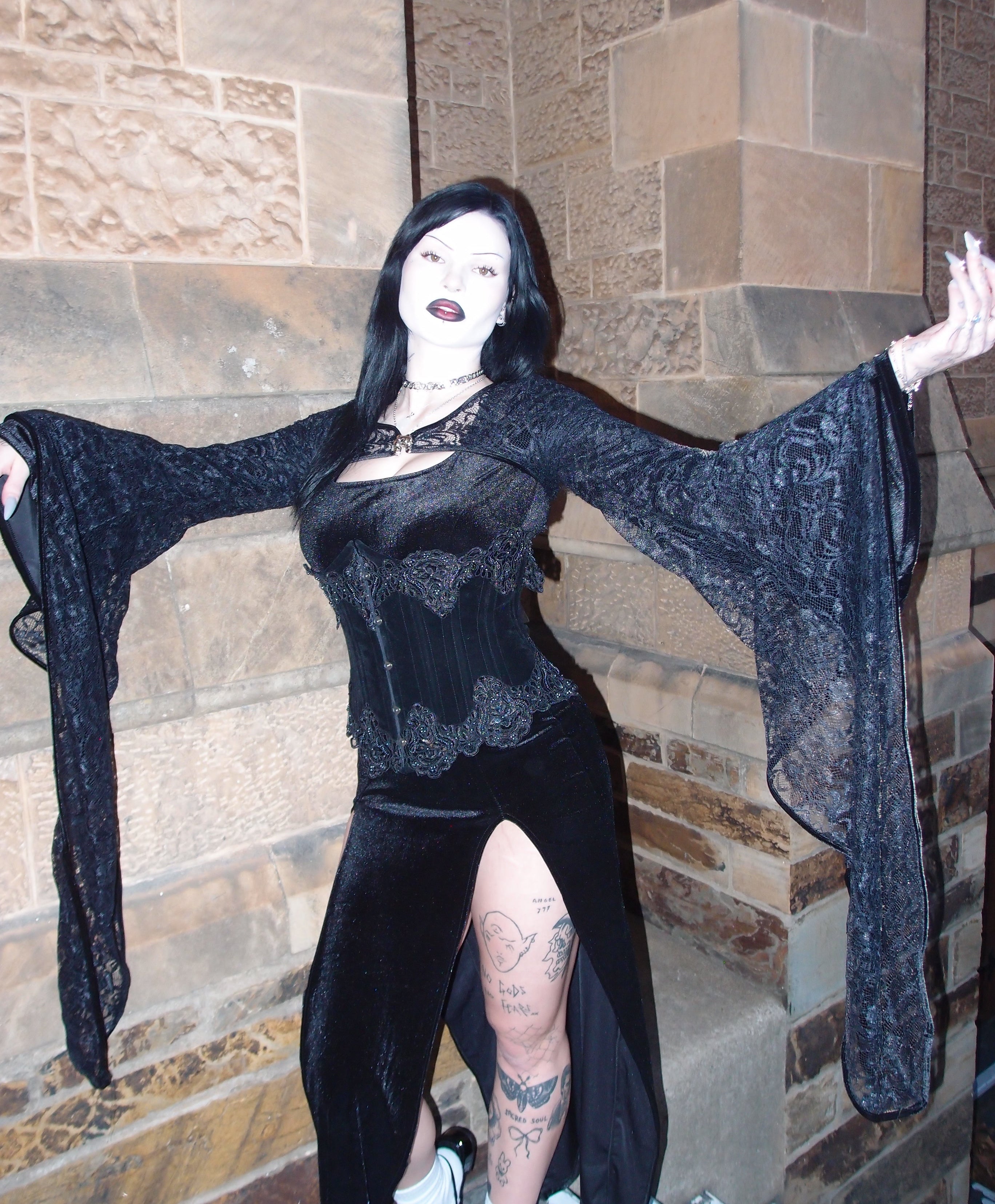 CASCADIA LACE BOLERO