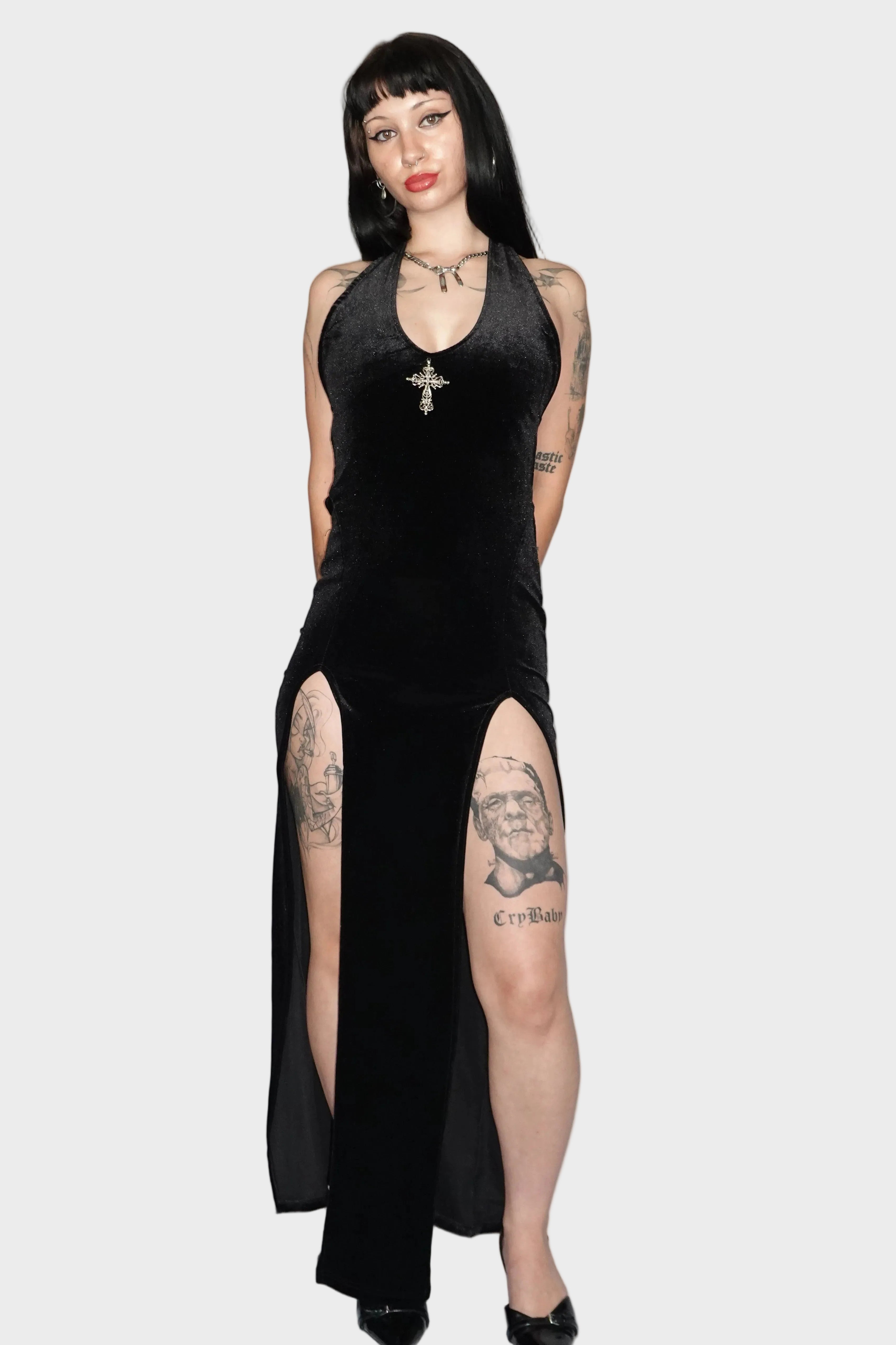 FM2U Model: Dakota
Height 168cm, Size 6