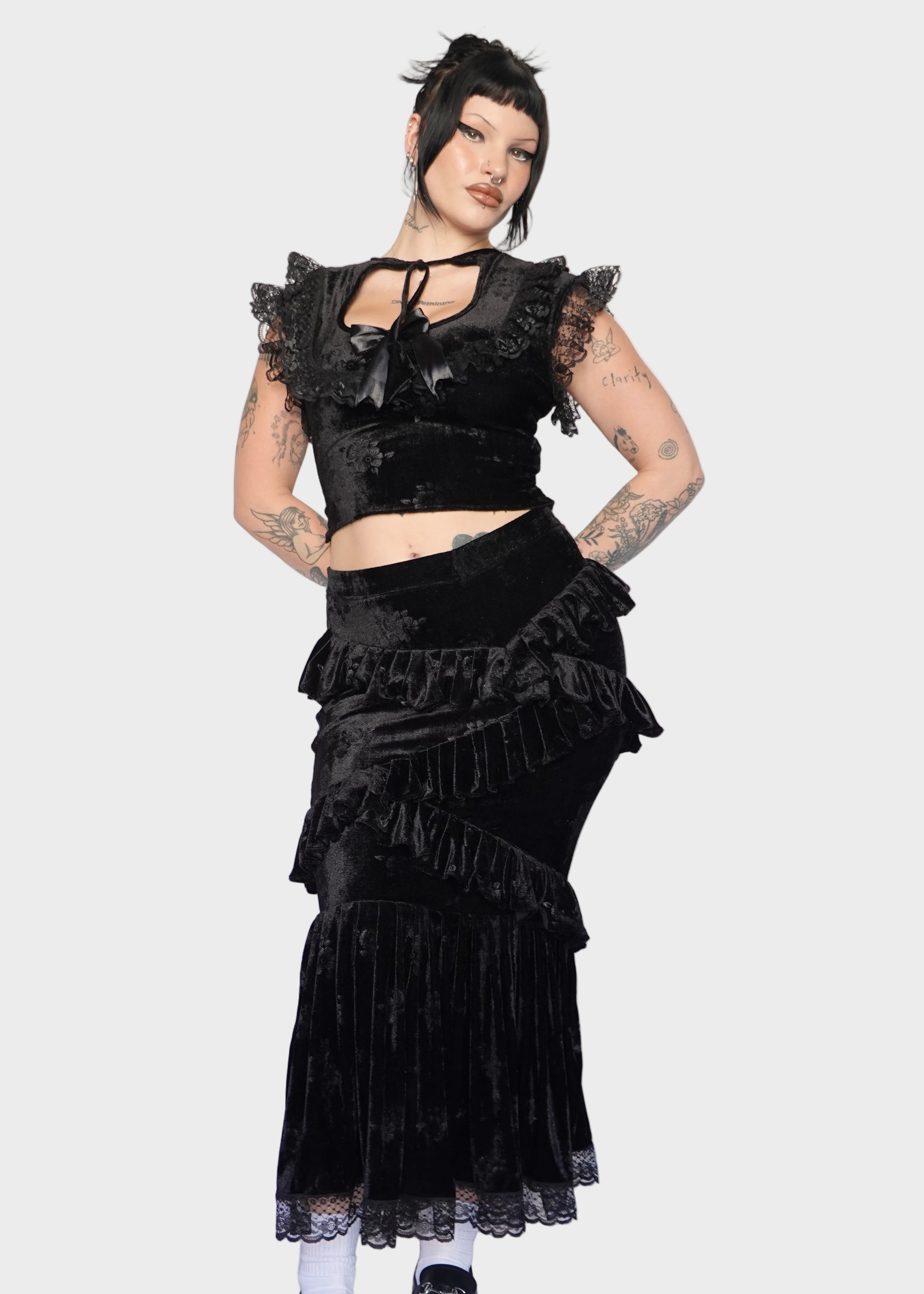 FM2U Model: Bella Mazzora
Height: 175cm, Size: M (8-10)