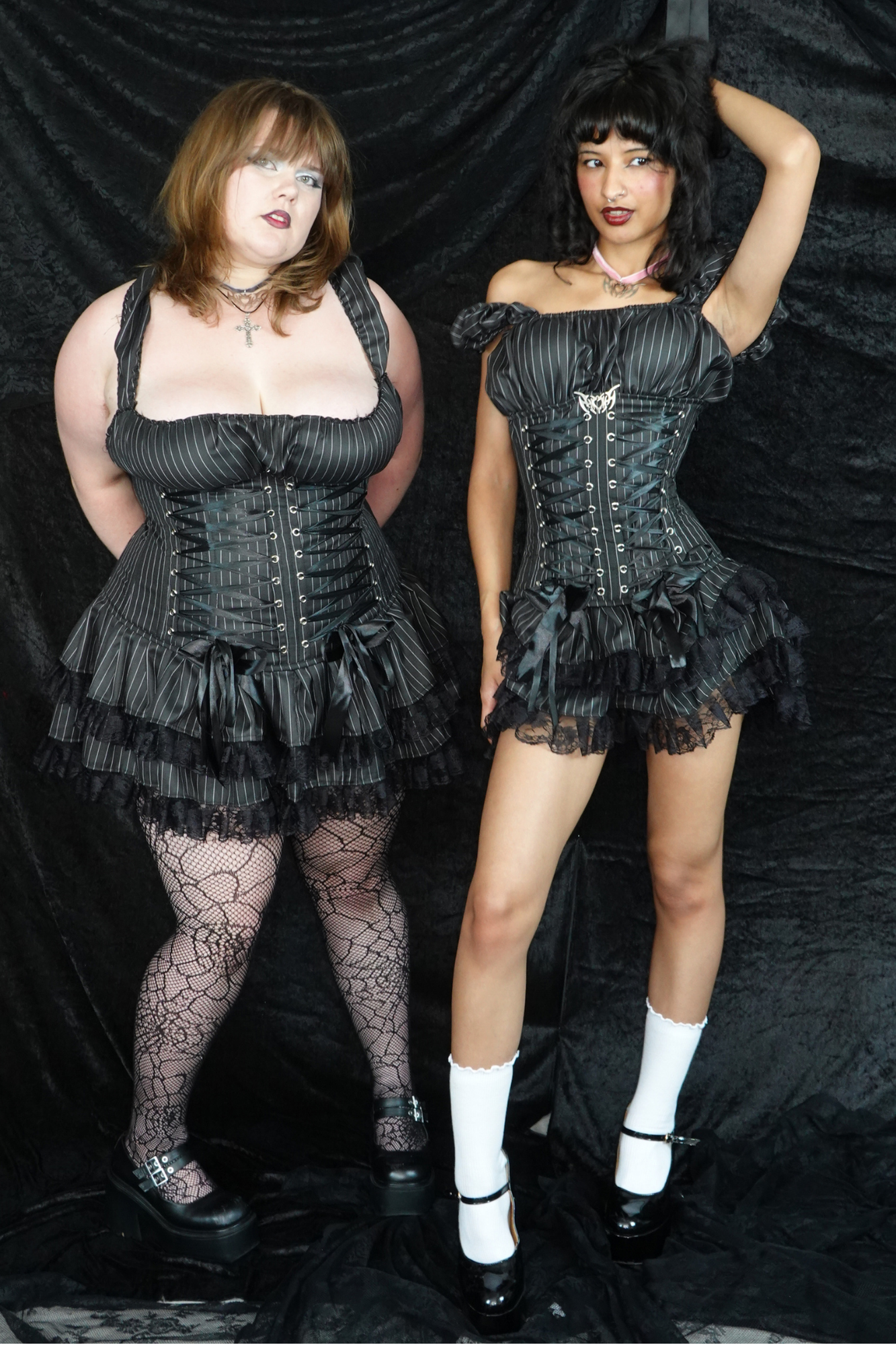 FM2U Models (Left to Right):
Bek: Height: 161cm, Size: 16 (L)
Stit Shreeram: Height: 152cm, Size 4 (XXS)