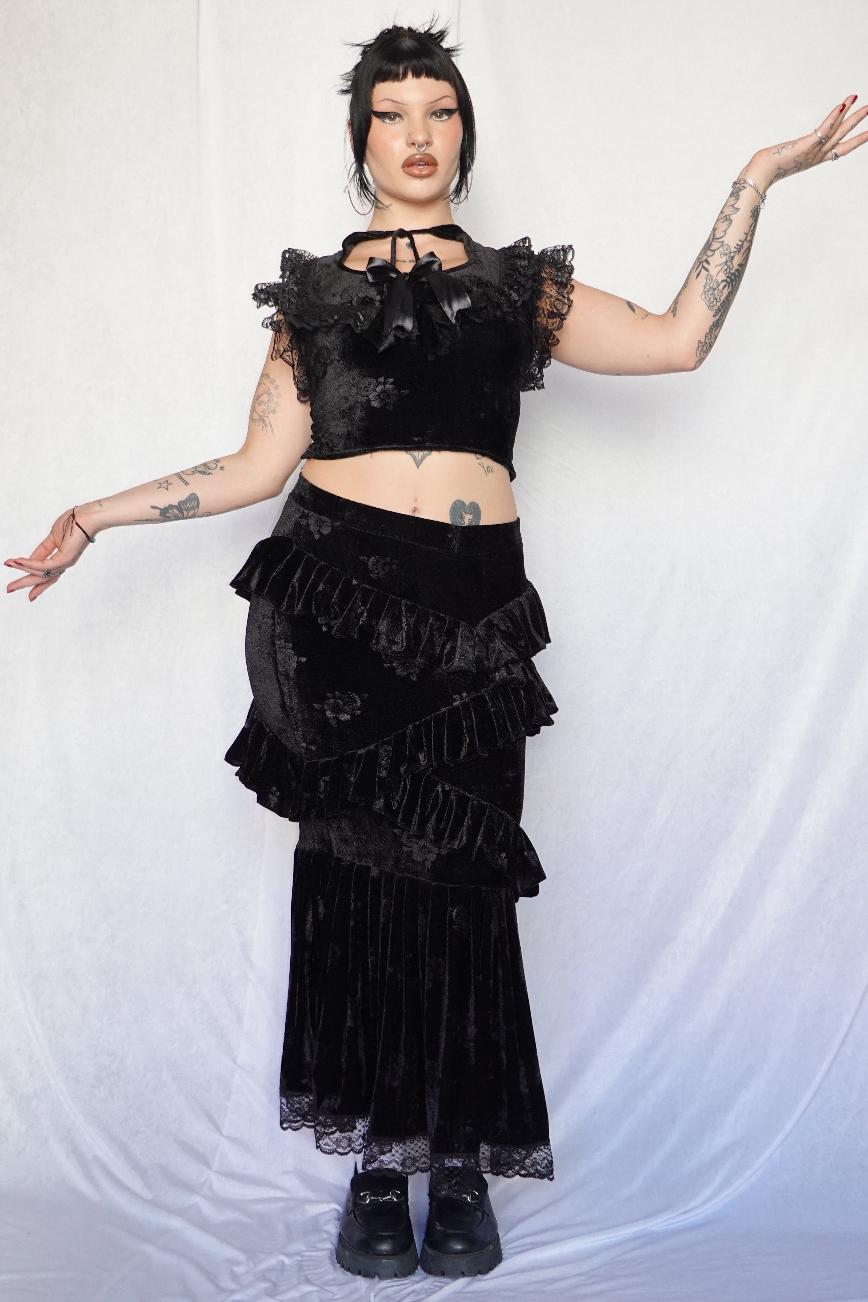 Evangeline Top and Skirt Set - Model 175 cm, Size M - FM2U