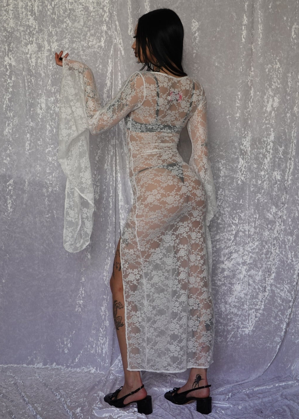 Cascadia Lace Dress in Ivory - Model 167cm, Size XS - FM2U