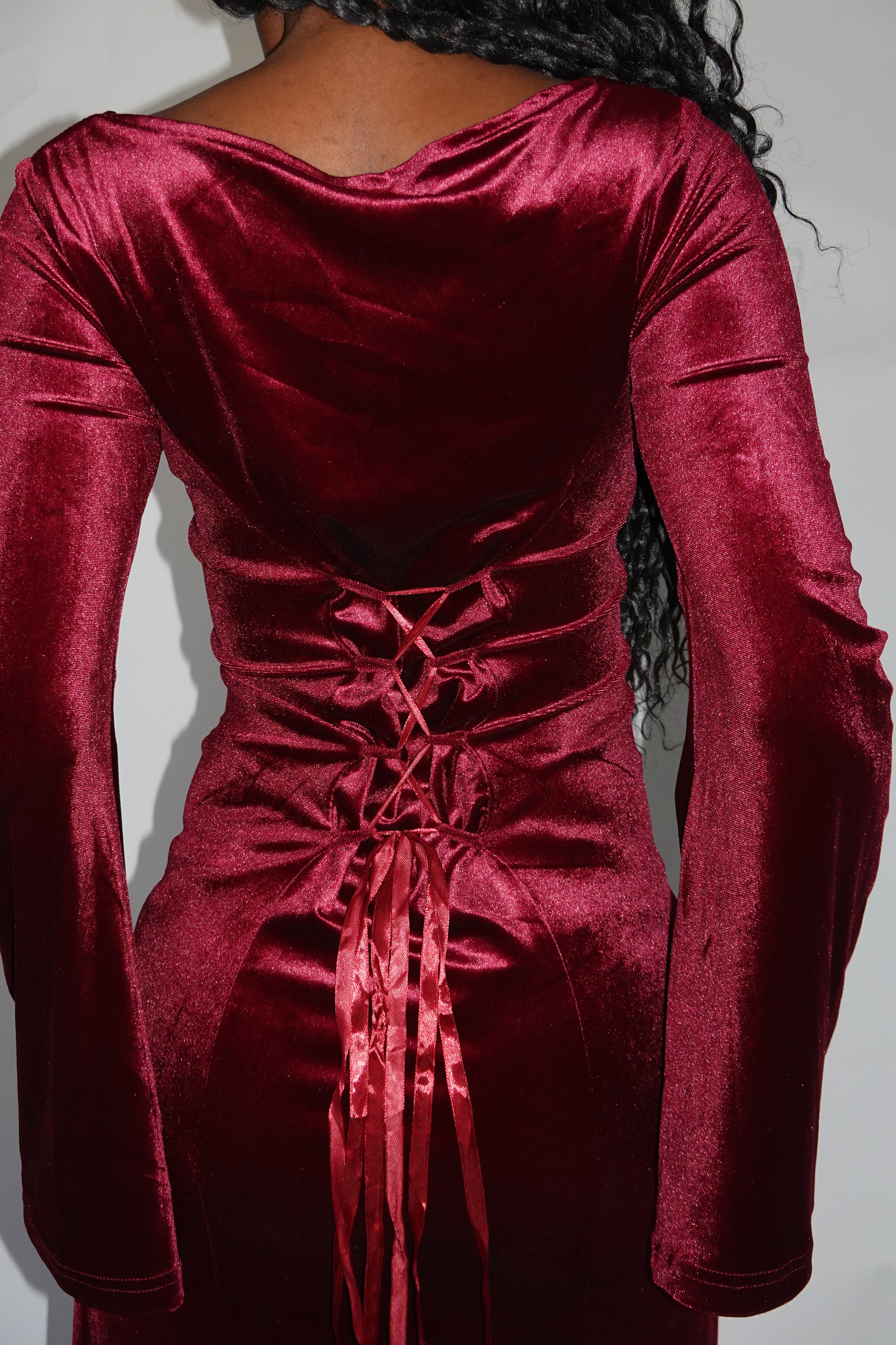 MORTICIA DRESS (BLOOD)