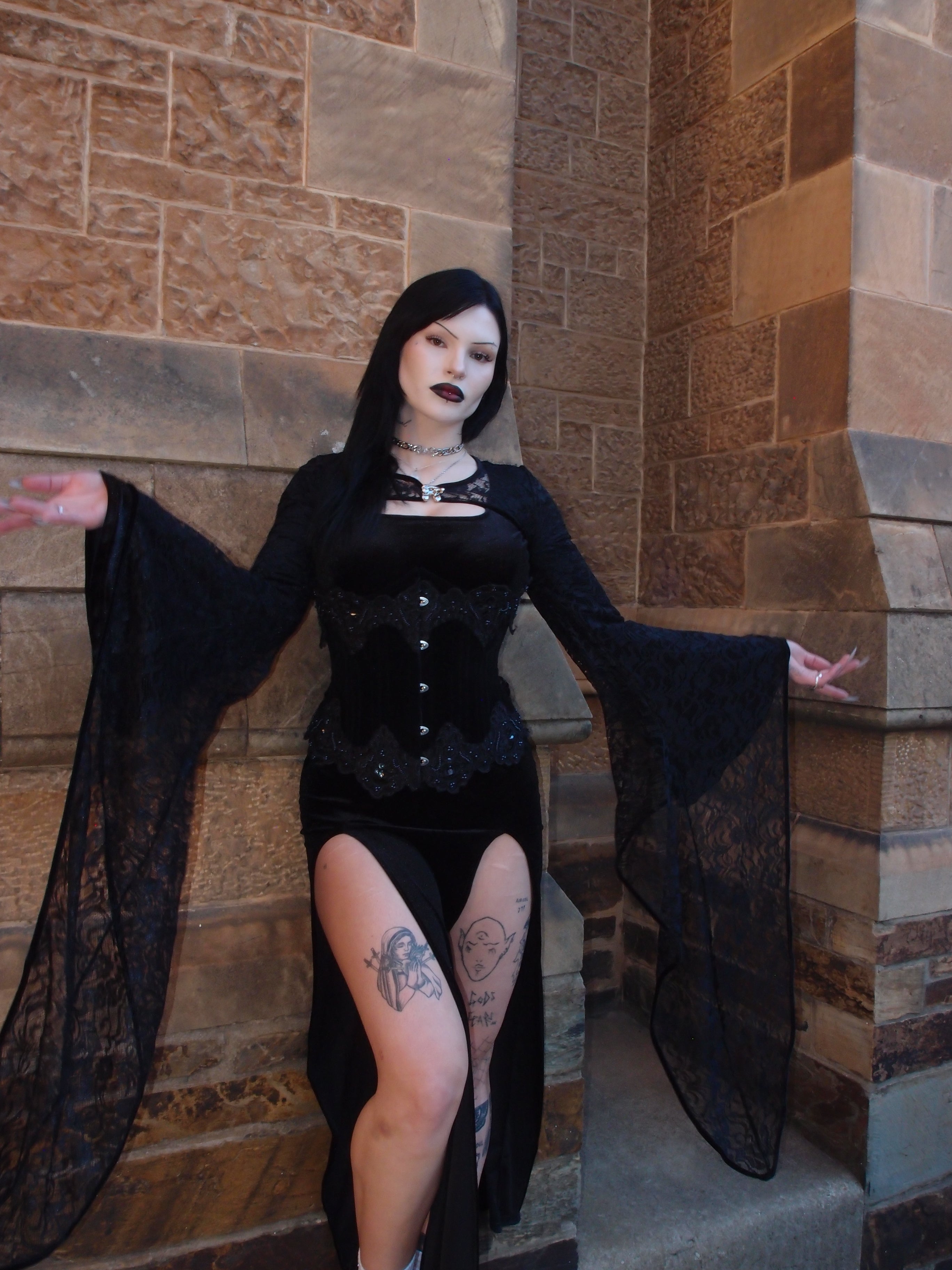 CASCADIA LACE BOLERO