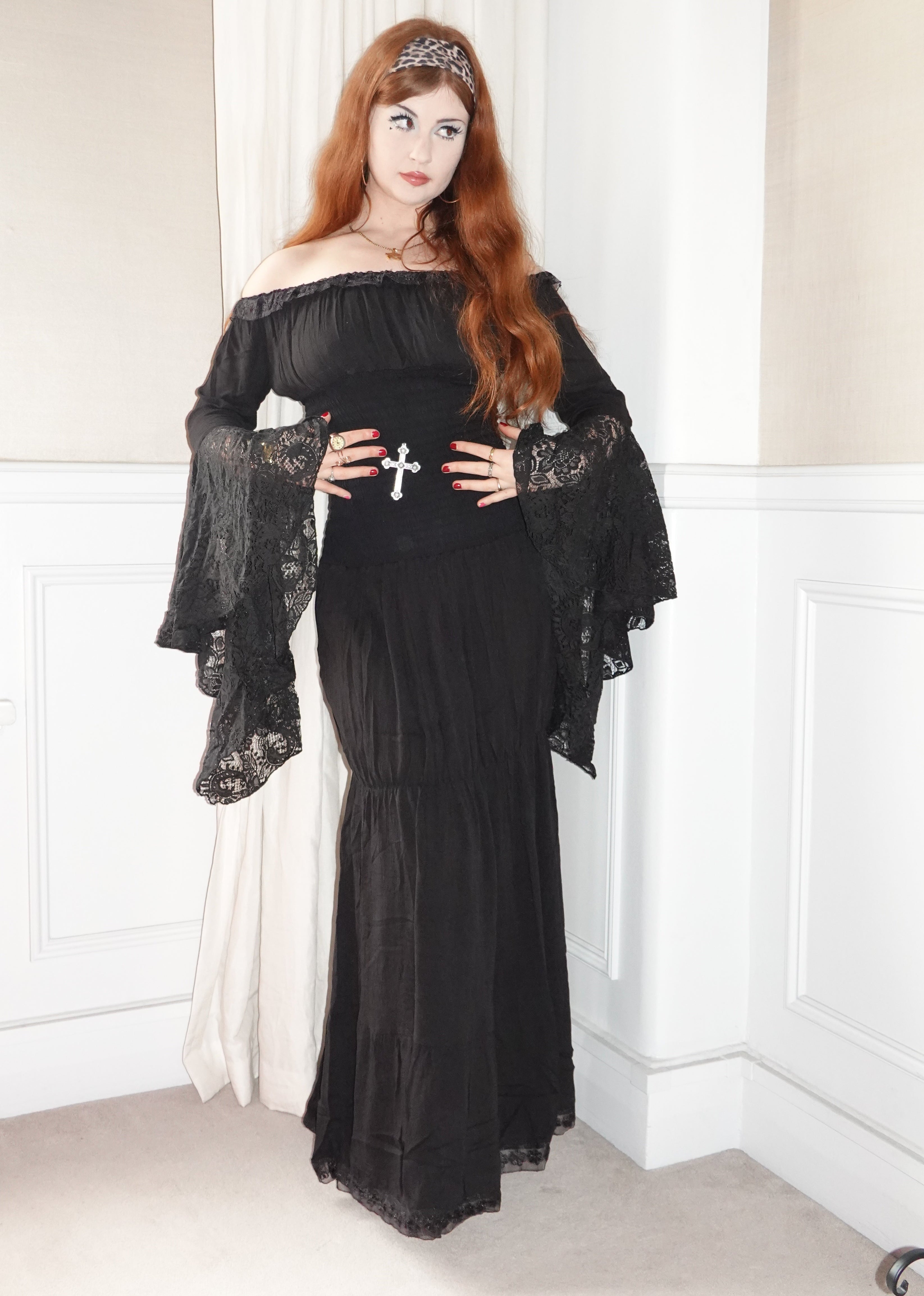 Milkmaid Dress Maxi (Ebony) - Model 165 cm, Size XS - FM2U