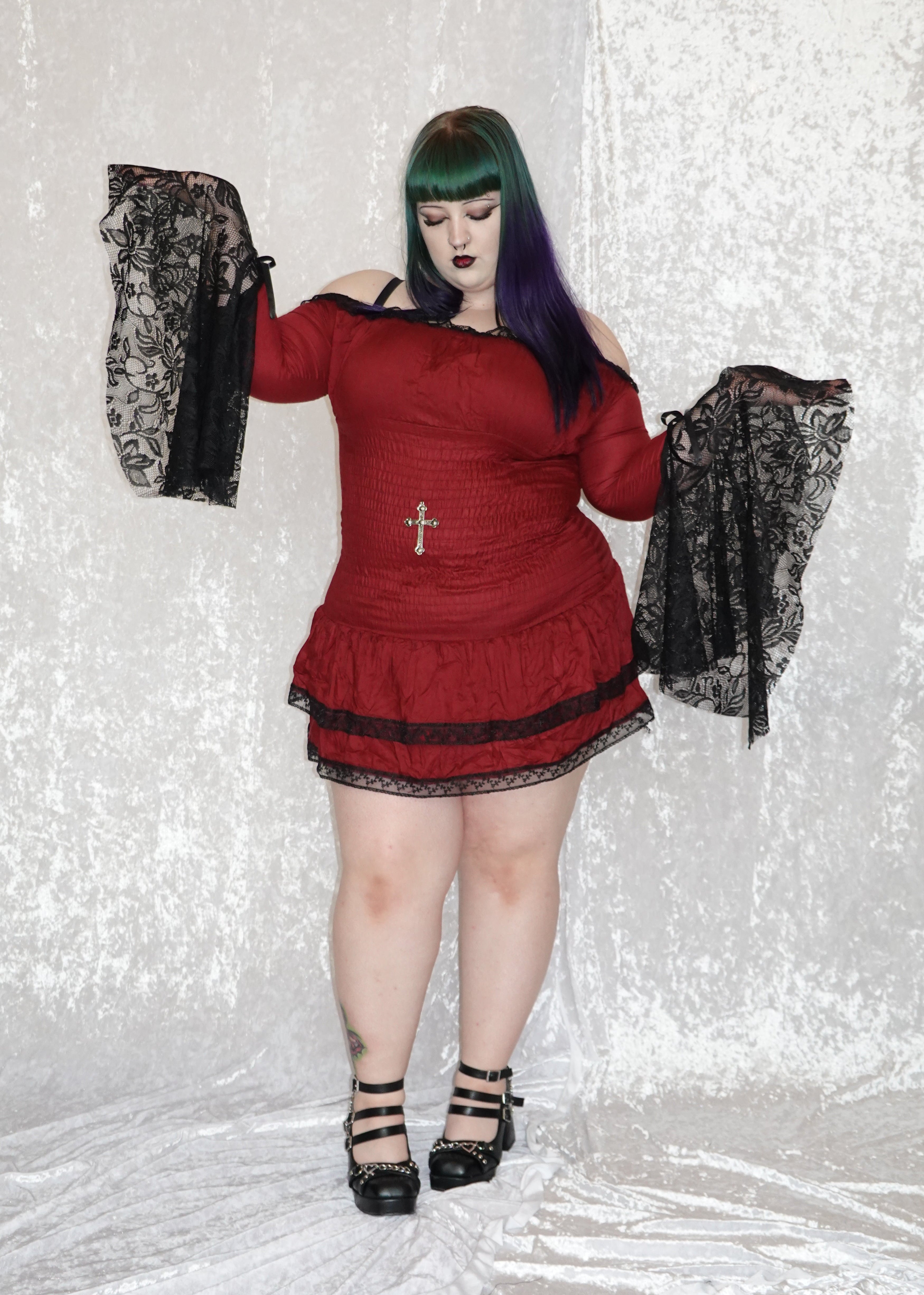 Red Mini Milkmaid (SAMPLE) | Model 162cm, Size XL - FM2U