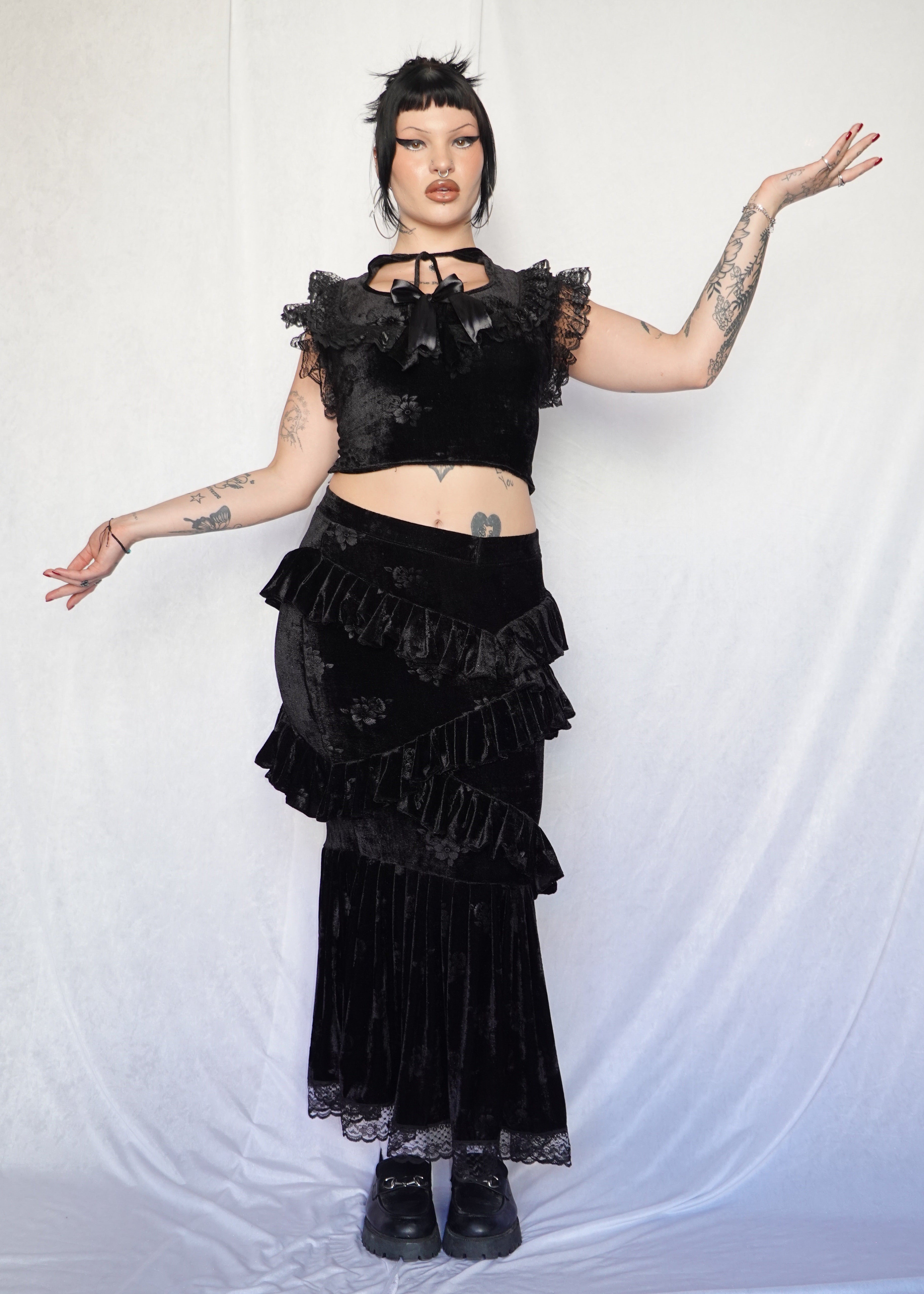 FM2U Model: Bella Mazzora 
Height: 175cm, Size: M (8-10)
